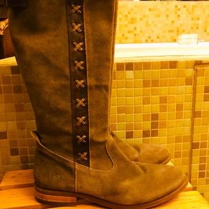 Born tall suede boots size 10